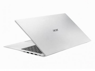  Acer Aspire3