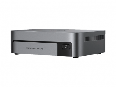 UGREEN NASync DXP480T Plus 4 Bay All-Flash  